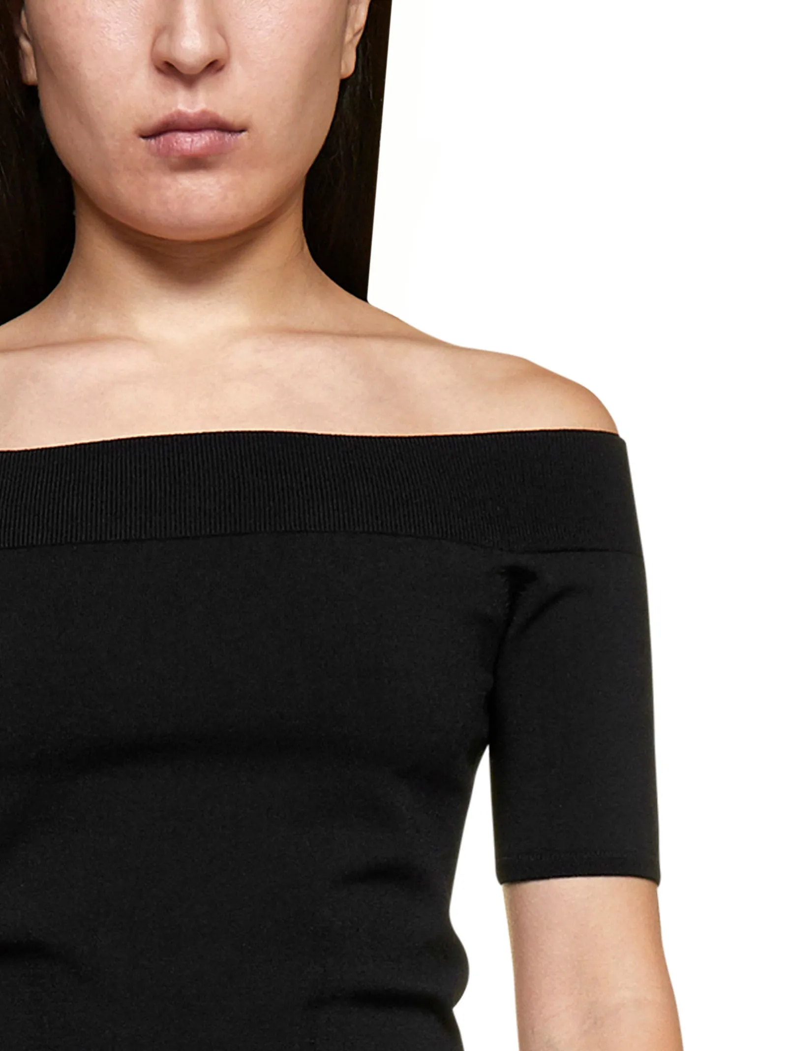 Alexander McQueen Off Shoulder Short-Sleeve Top